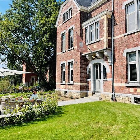 فورين B&B Het Notarishuis - Authentiek Verblijf Nabij Maastricht المظهر الخارجي الصورة