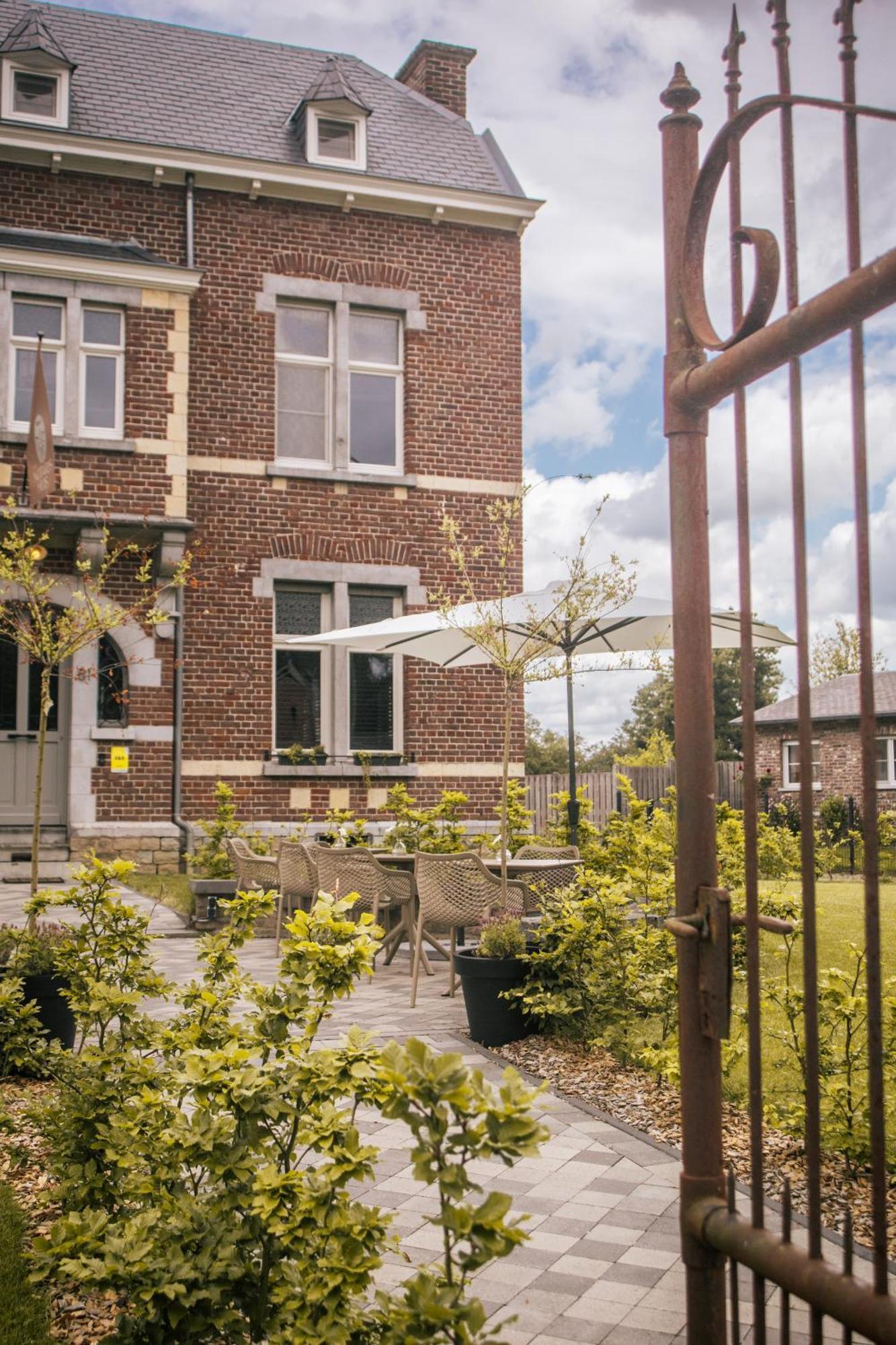 فورين B&B Het Notarishuis - Authentiek Verblijf Nabij Maastricht المظهر الخارجي الصورة