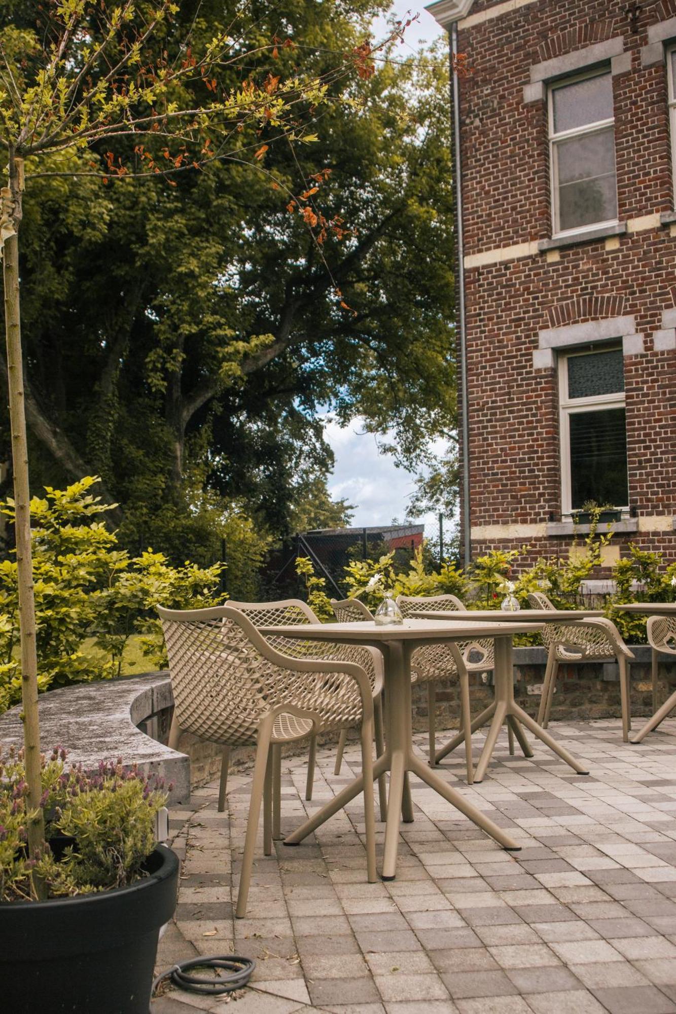 فورين B&B Het Notarishuis - Authentiek Verblijf Nabij Maastricht المظهر الخارجي الصورة
